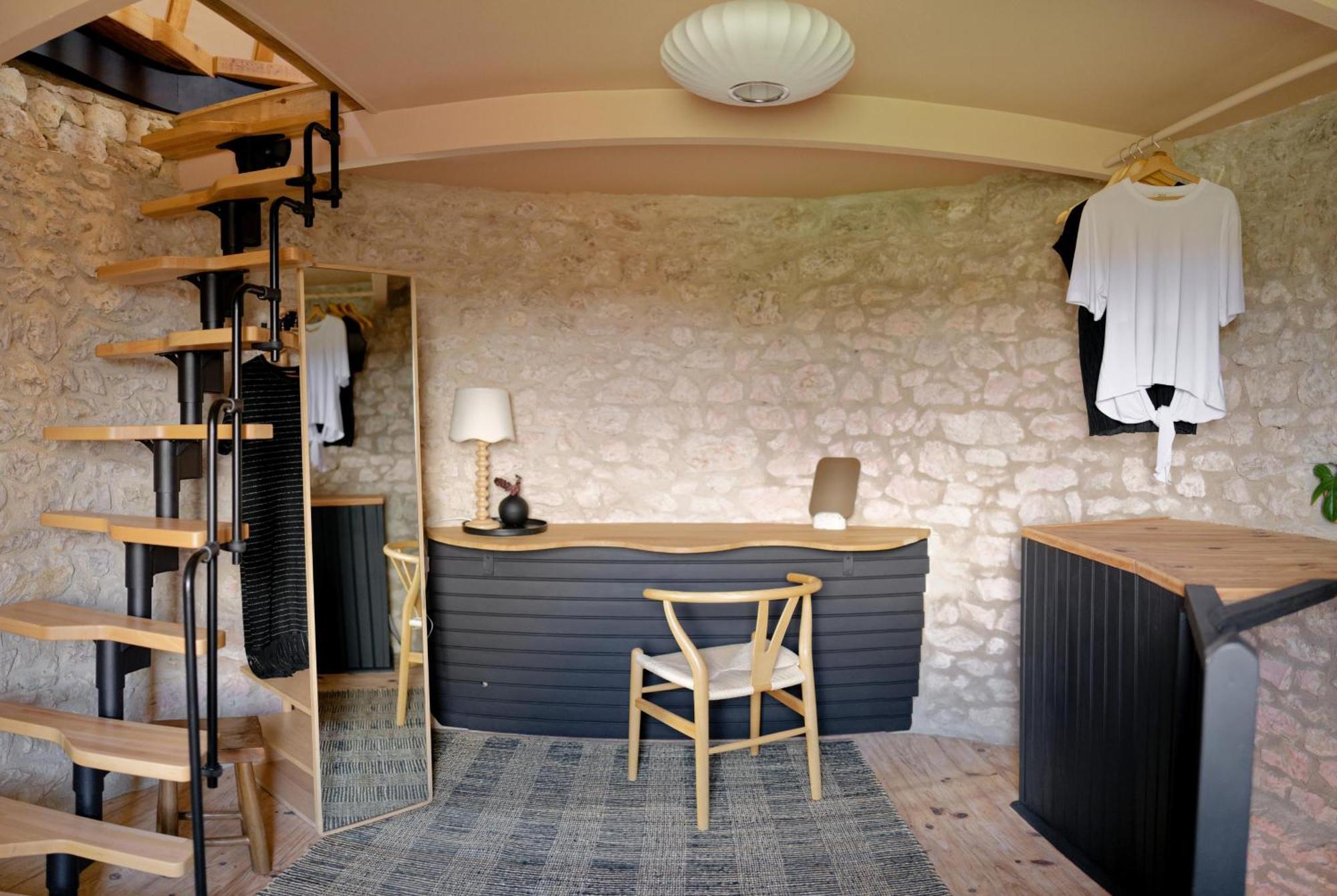 Enchanting Windmill Retreat Loubes-Bernac 外观 照片