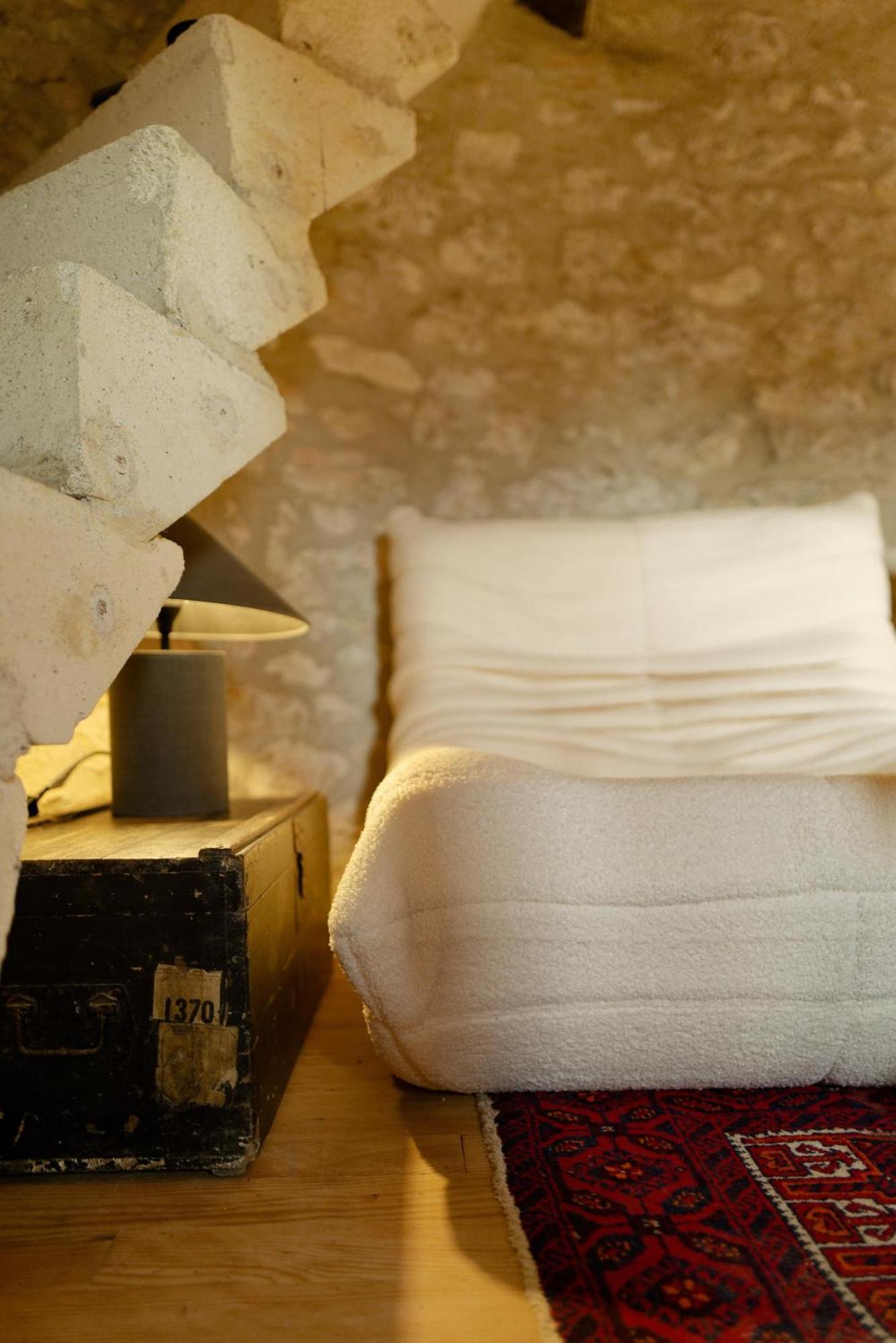Enchanting Windmill Retreat Loubes-Bernac 外观 照片